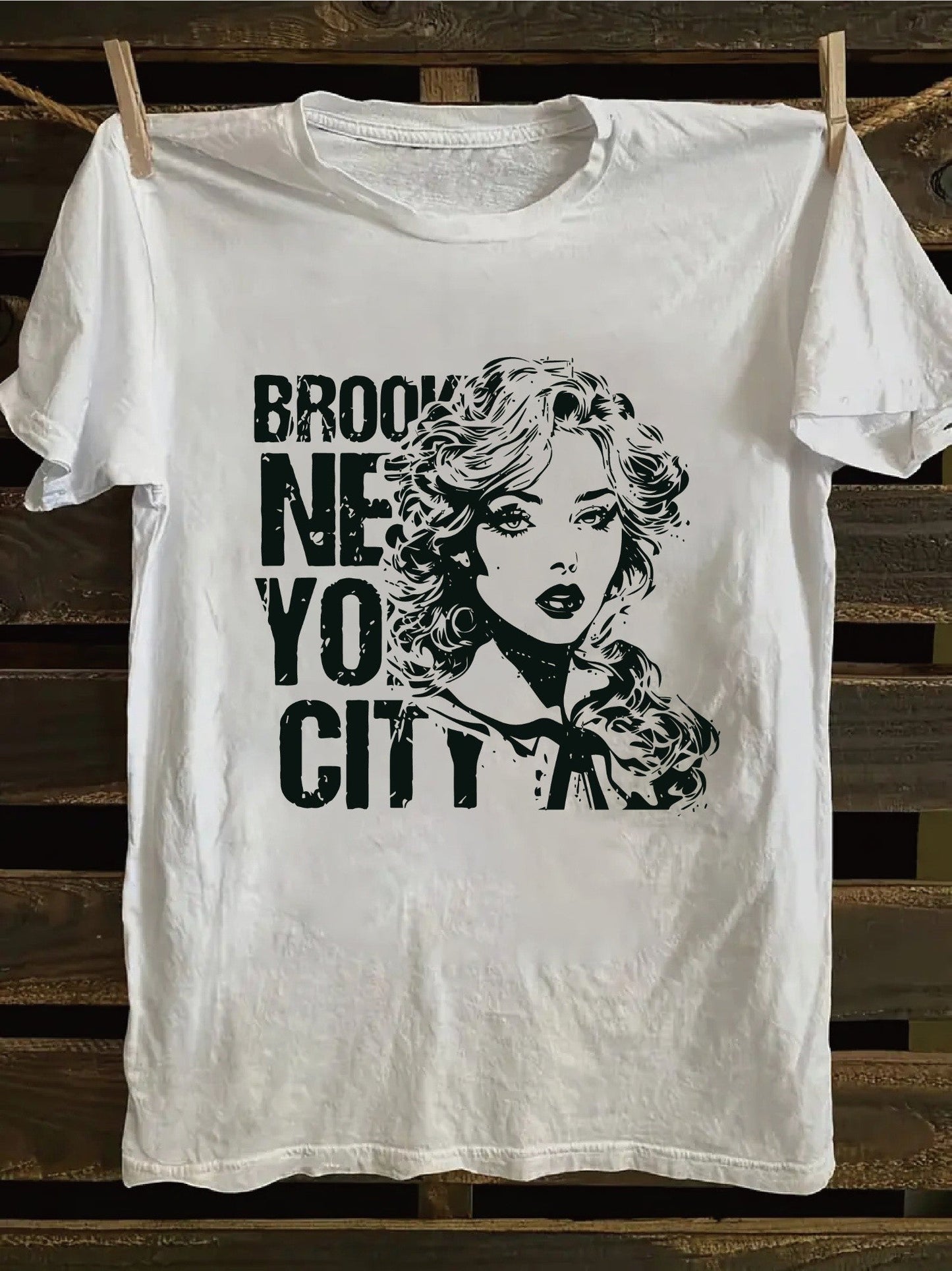 Veyla Minimalist Print Tee